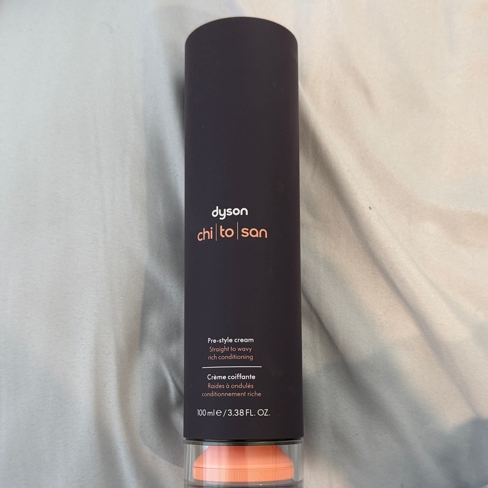 Dyson Chi to San Pre-Style cream straight to wavy rich conditioning